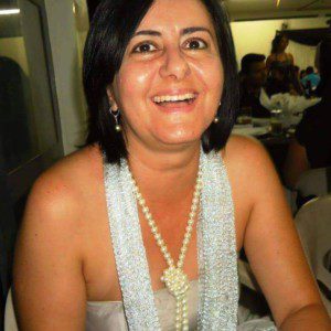 Foto do perfil de Eliara Rosa